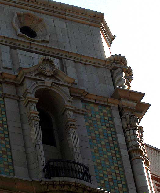 Exterior of the Million Dollar Theater, 307 South Broadway in downtown Los Angeles, from 1917 - exterior design, Joseph Jacinto "Jo" Mora (1876-1947) - on a twelve-story tower designed by the Los Angeles architect Albert C. Martin, Sr.