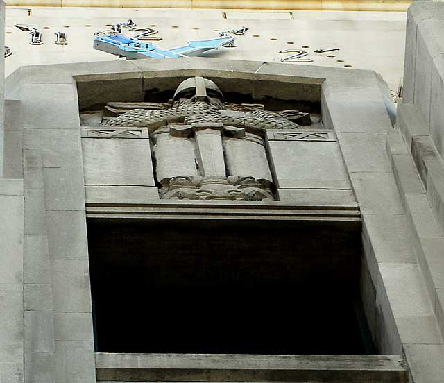 Los Angeles Times Building, 1935, Gordon Kaufmann