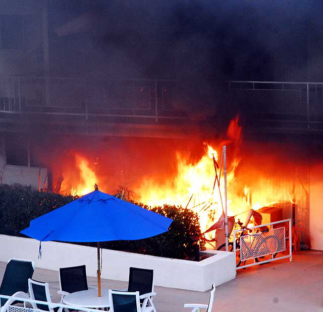 Apartment fire at 1606 North Laurel Avenue, Sunday morning, October 25, 2009