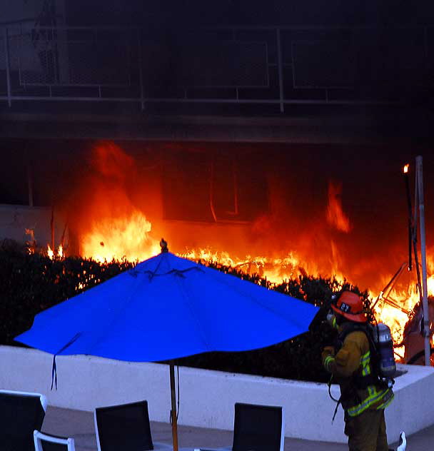 Apartment fire at 1606 North Laurel Avenue, Sunday morning, October 25, 2009