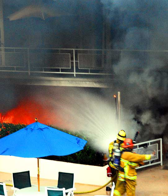 Apartment fire at 1606 North Laurel Avenue, Sunday morning, October 25, 2009