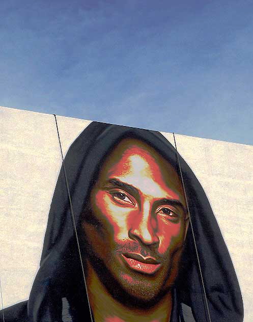 Giant painting of Kobe Bryant of the Lakers on the south wall of the Ricardo Montalbn Theater on Vine, just a few steps south of Hollywood and Vine, new on Tuesday, October 27, 2009