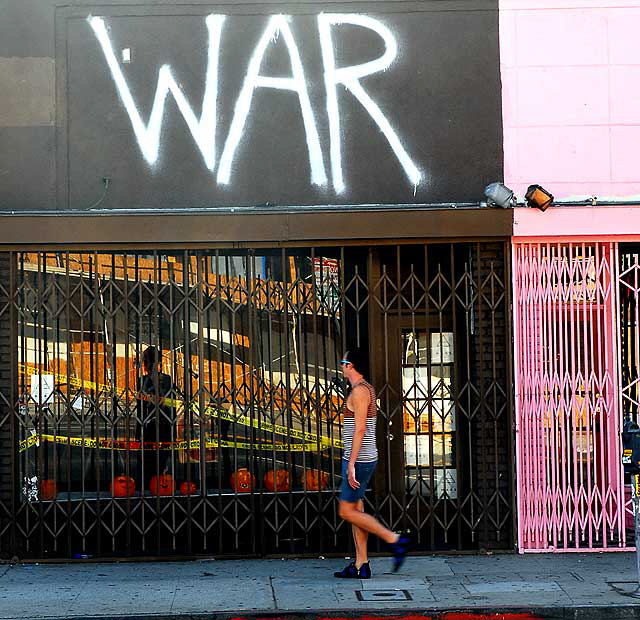 "This Is War" - Melrose Avenue, Monday, November 2, 2009