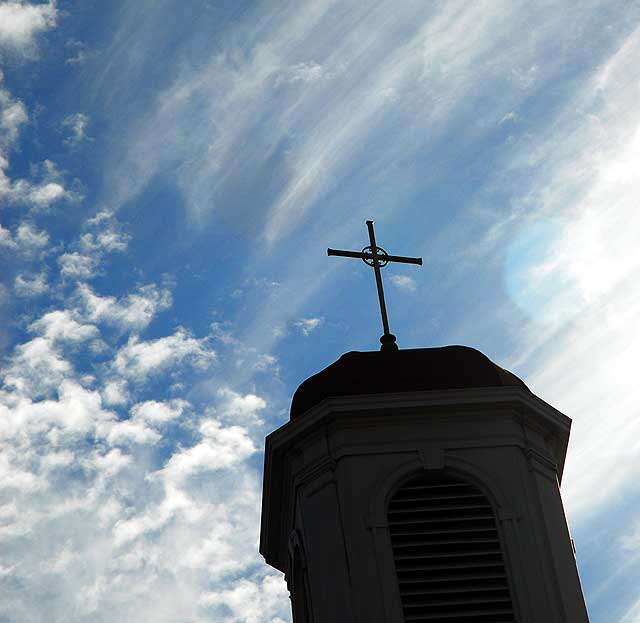 Odd light on a November Monday in Hollywood - First Baptist Church, Las Palmas 