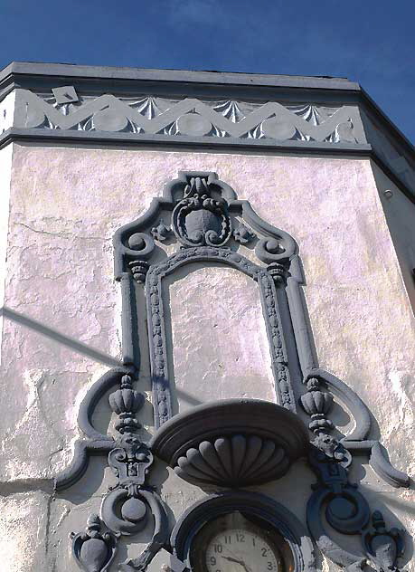 Italianate faade, northwest corner of Second Street and Western Avenue, Los Angeles 