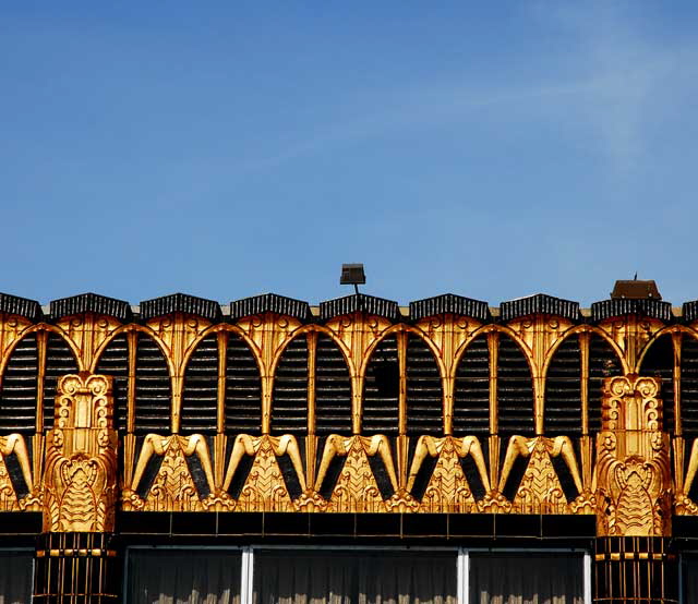 Former Selig Clothing Store, 1931, Arthur E. Harvey - black and gold glazed terra cotta Art Deco - Third Street and Western Avenue, Koreatown, Los Angeles