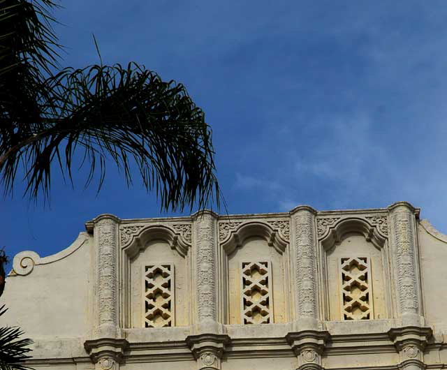 The Park Lane, northeast corner of Forth and New Hampshire, Koreatown, Los Angeles