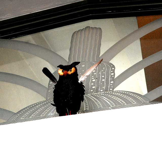 Owl and Art Deco transom, Hollywood Center Building, Hollywood Boulevard at Cherokee