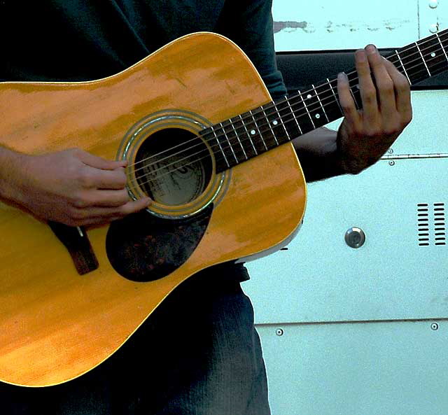 Street musician, Hollywood Boulevard