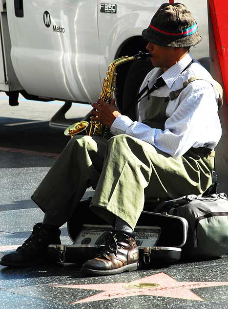 Street musician, Hollywood Boulevard