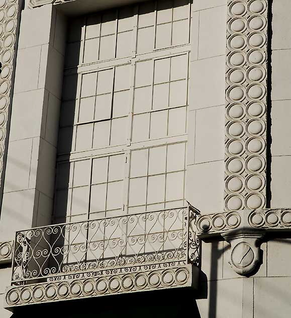 Old textile mill on the northeast corner of Highland and Willoughby, from 1928, architect W. J. Saunders