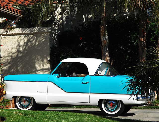 Nash Metropolitan, Nutmeg Way, Carlsbad, California 