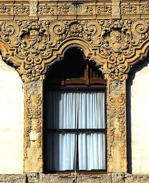 Spanish Revival faade, Hollywood Boulevard