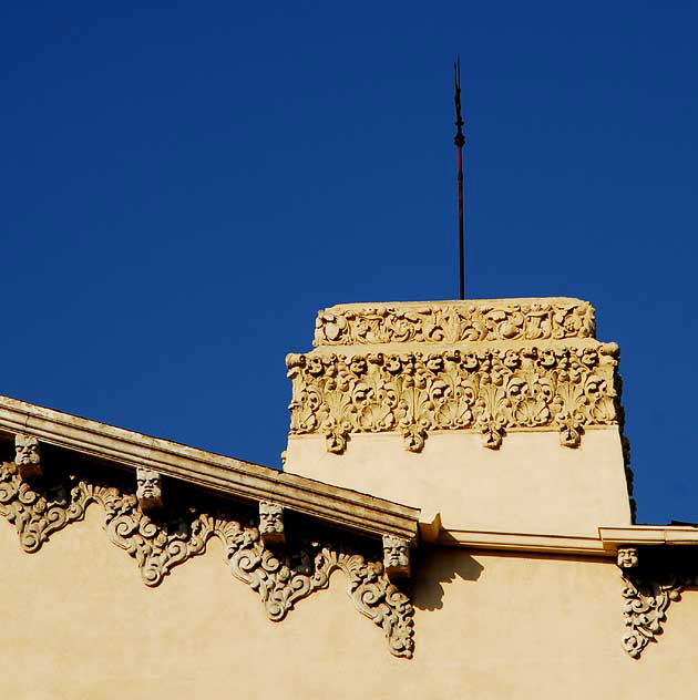 Spanish Revival faade, Hollywood Boulevard