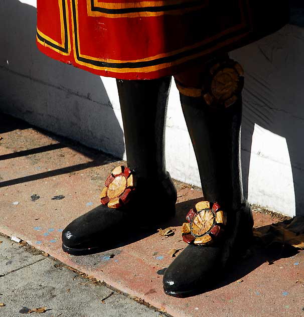 Wooden Beefeater, antique shop, Melrose Avenue