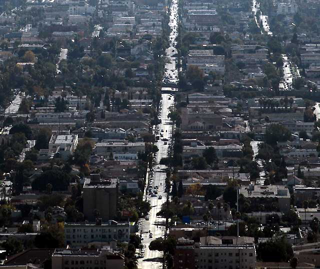Vermont Avenue - view from the Griffith Park Observatory above Hollywood - Friday, December 18, 2009