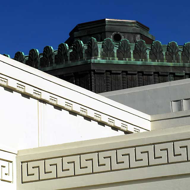 Winter sky at the Griffith Park Observatory