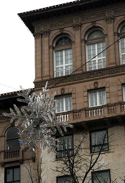 Beverly Wilshire Hotel from 1928 (Walker and Eisen), Christmas 2009