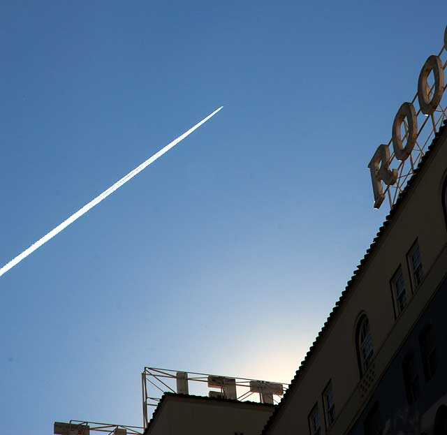 Contrail over the Hollywood Roosevelt Hotel