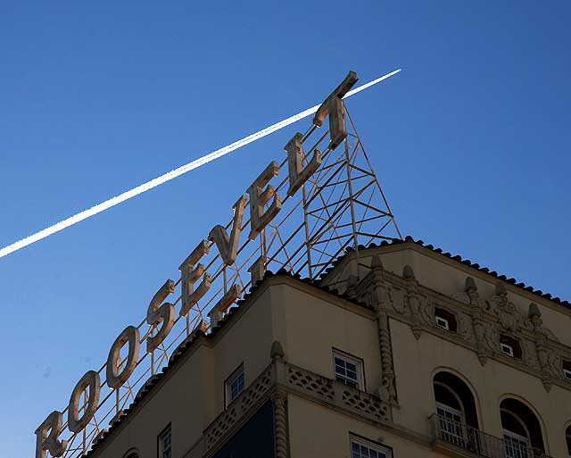 Contrail over the Hollywood Roosevelt Hotel