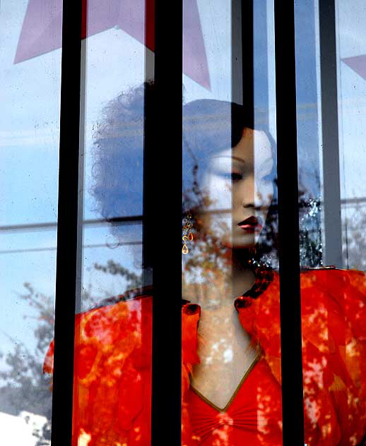 Mannequin in shop window, Santa Monica Boulevard between Wilcox and Cole