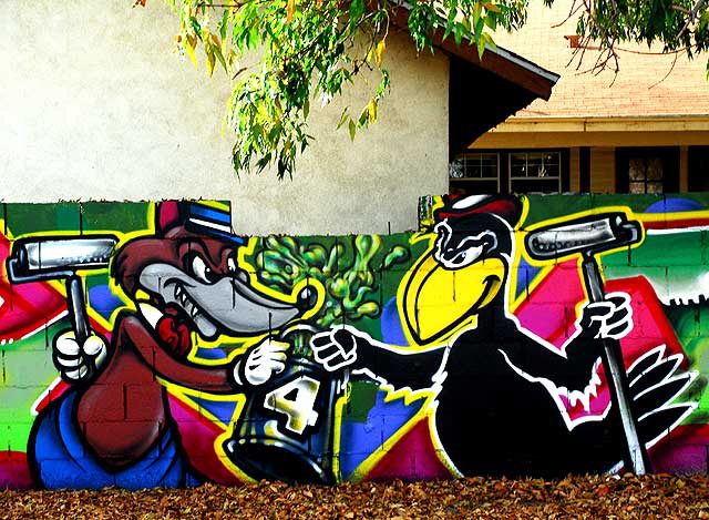Graffiti painters, parking lot wall, Heliotrope and Melrose