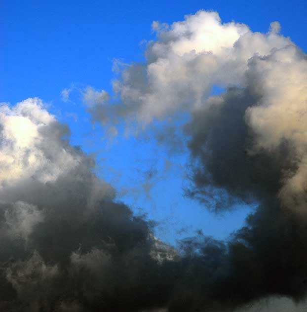 Clouds over Hollywood, late afternoon, between storms, Monday, January 18, 2010