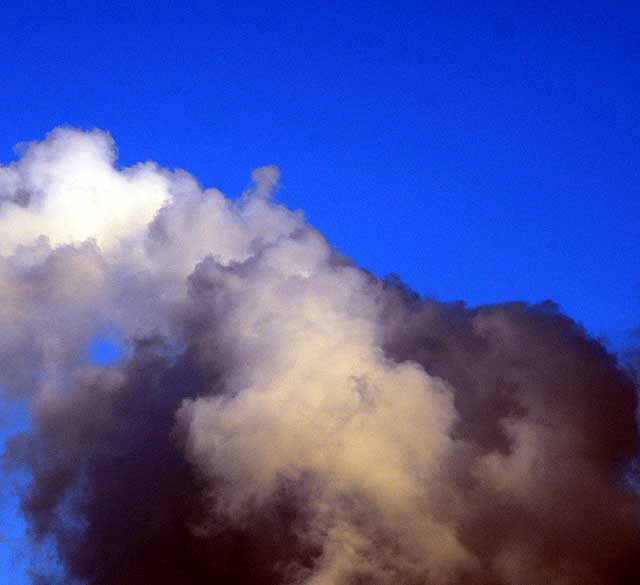 Clouds over Hollywood, late afternoon, between storms, Monday, January 18, 2010