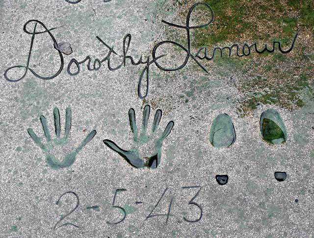 Footprints at Grauman's Chinese Theater - Dorothy Lamour 