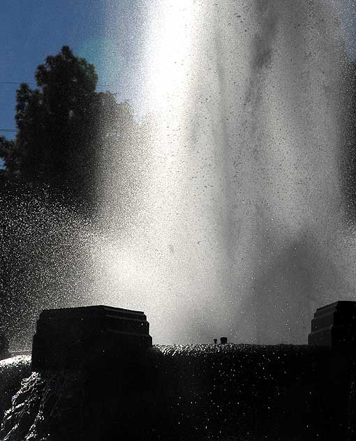 Sun at the William Mulholland Memorial Fountain at the intersection of Riverside Drive and Los Feliz Boulevard, at the edge of Griffith Park - Wednesday, January 27, 2010 