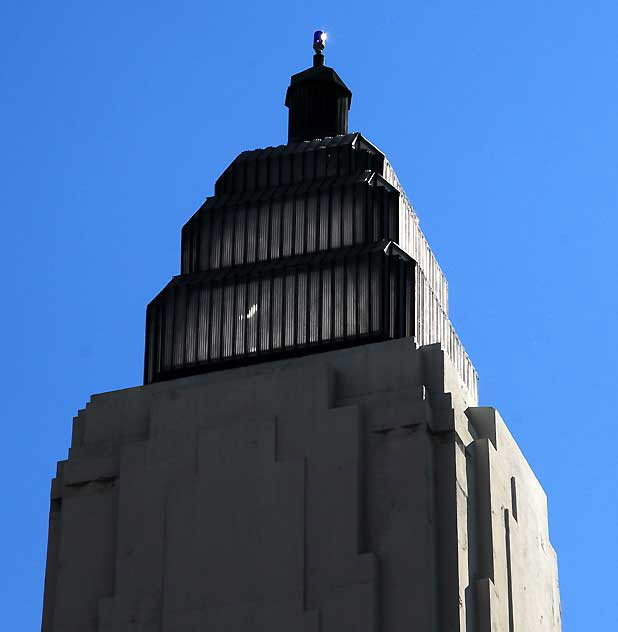 California Bank Branch, 1929, John and Donald B. Parkinson - 5620 Hollywood Boulevard 