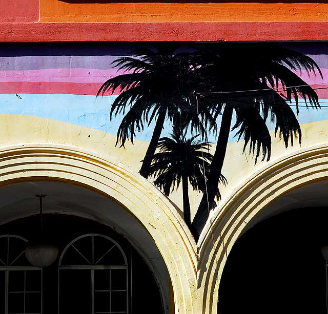 Arches, Venice Beach