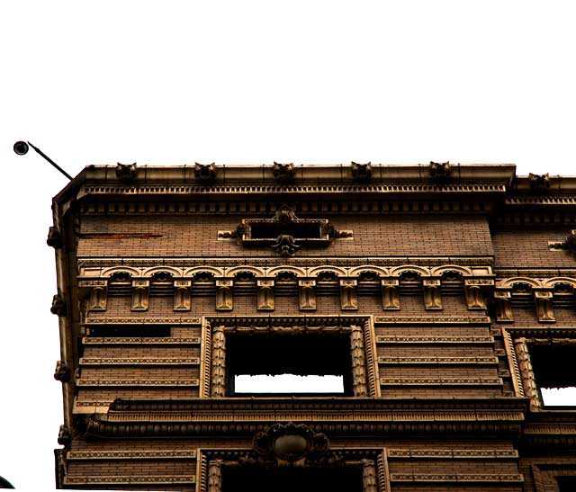 The Hellman Building, housing the Banco Popular - 1902, Alfred F. Rosenheim - 354 South Spring Street, Los Angeles 