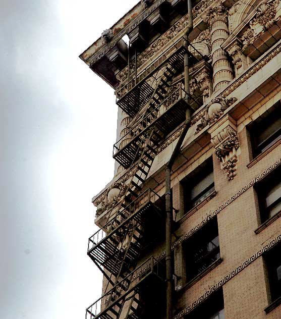 The John H. Braly Building, once the home of Hibernian Savings, now The Continental - 1902, John Parkinson - the southeast corner of Spring Street and Fourth, Los Angeles