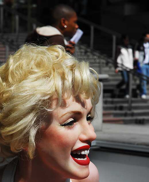 Wax Marilyn Monroe, Hollywood Boulevard