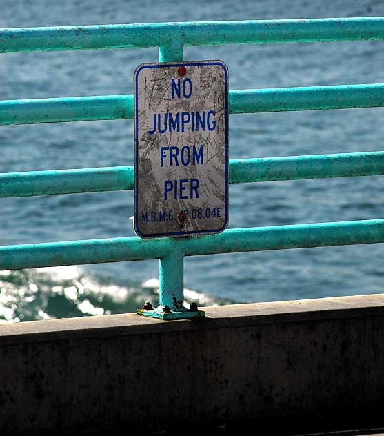 Manhattan Beach Pier, Tuesday, March 23, 2010