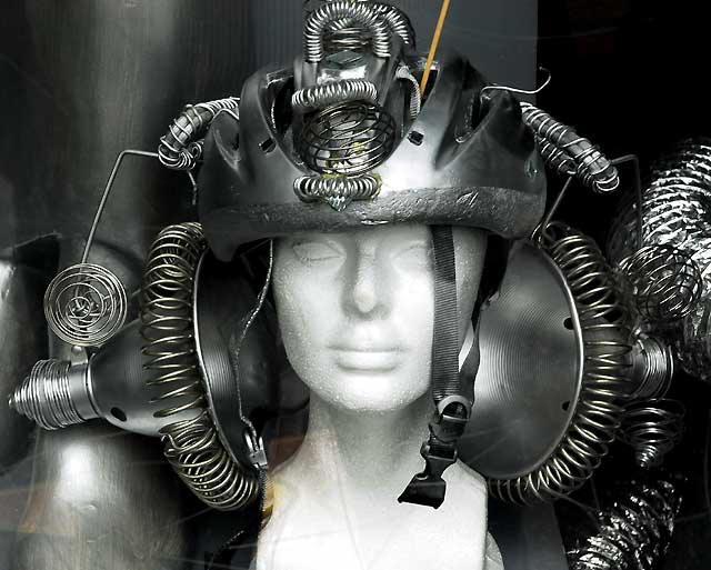 Silver Spacewoman, window on Hollywood Boulevard