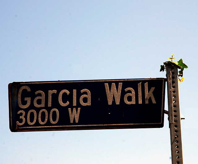 Garcia Walk