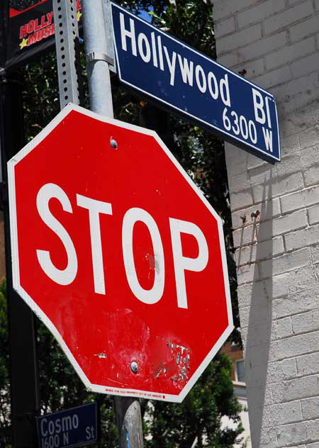 Stop - Hollywood Boulevard at Cosmo