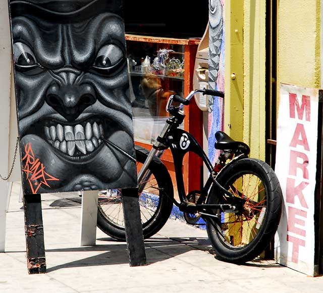 Bike and Teeth, Venice Beach