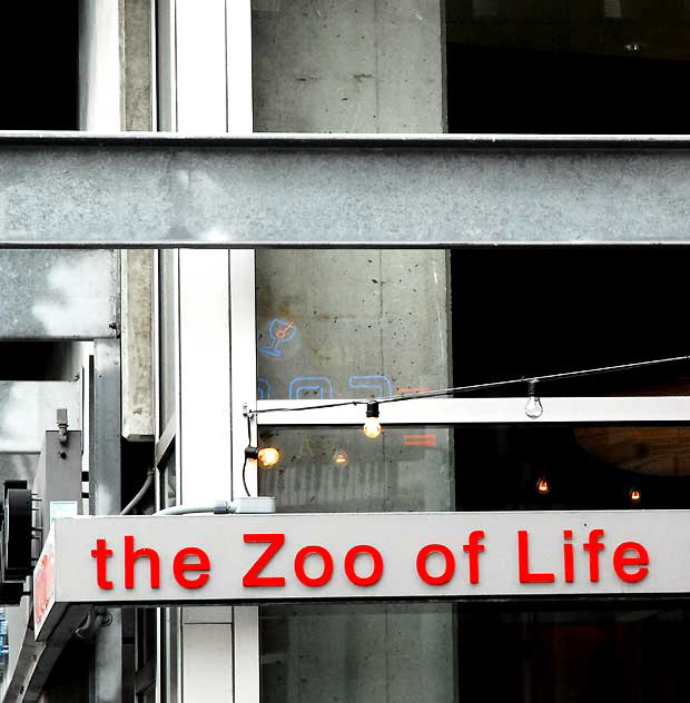 The Zoo of Life, tearoom, Vine Street, Hollywood