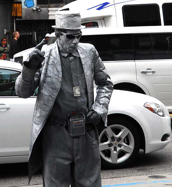 The "Silver Man" of Hollywood Boulevard