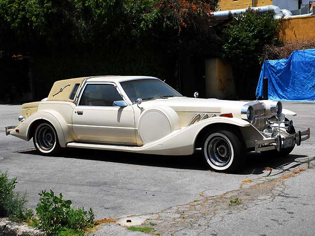 Excalibur parked in lot off La Brea Avenue, Hollywood 