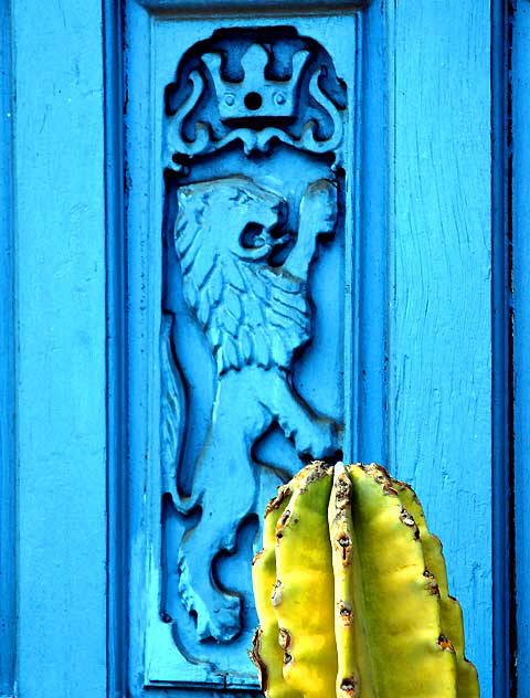 Blue Wooden Lion with Cactus, Melrose Avenue