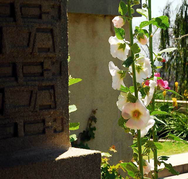 At Hollyhock House, 1921, Frank Lloyd Wright - Hollywood, California 