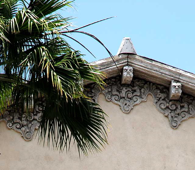 Above the Snow White Bar and Grill, Hollywood Boulevard