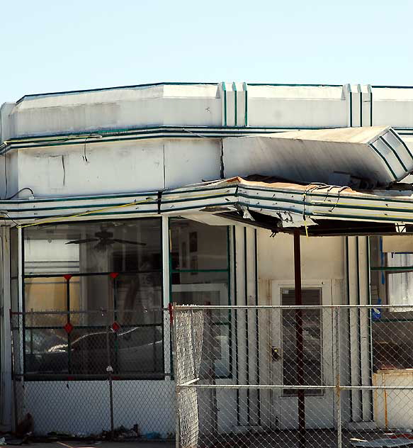 Gilmore Gasoline Filling Station, Los Angeles Historic Cultural Monument #508 - 849 North Highland Avenue, Hollywood