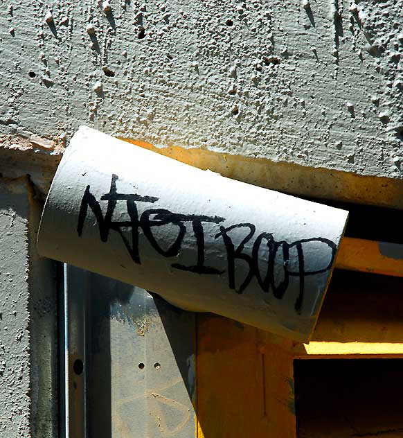 Boop Pipe, Melrose Avenue, Hollywood