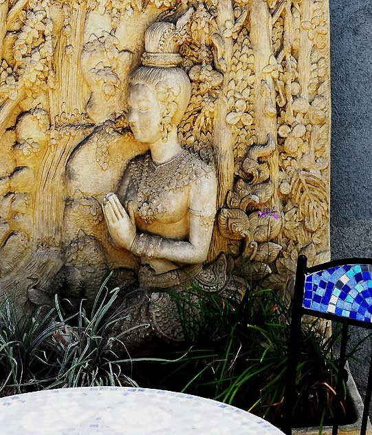 Buddha Table - caf on Sunset Boulevard, Hollywood