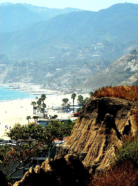 View from Pacific Palisades Park - Ocean Avenue, Santa Monica